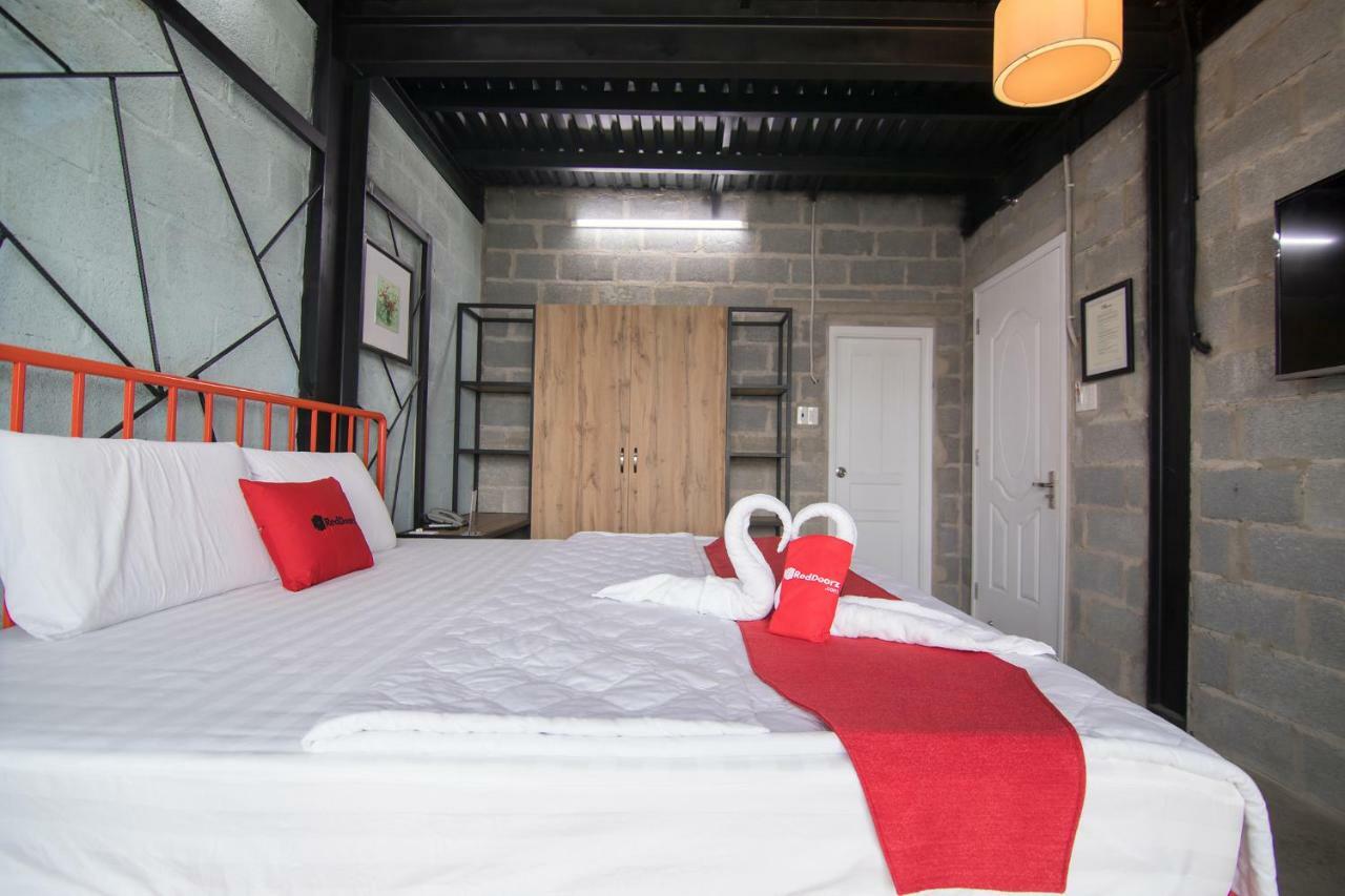 Reddoorz Plus @ Ung Van Khiem Street Cidade de Ho Chi Minh Exterior foto
