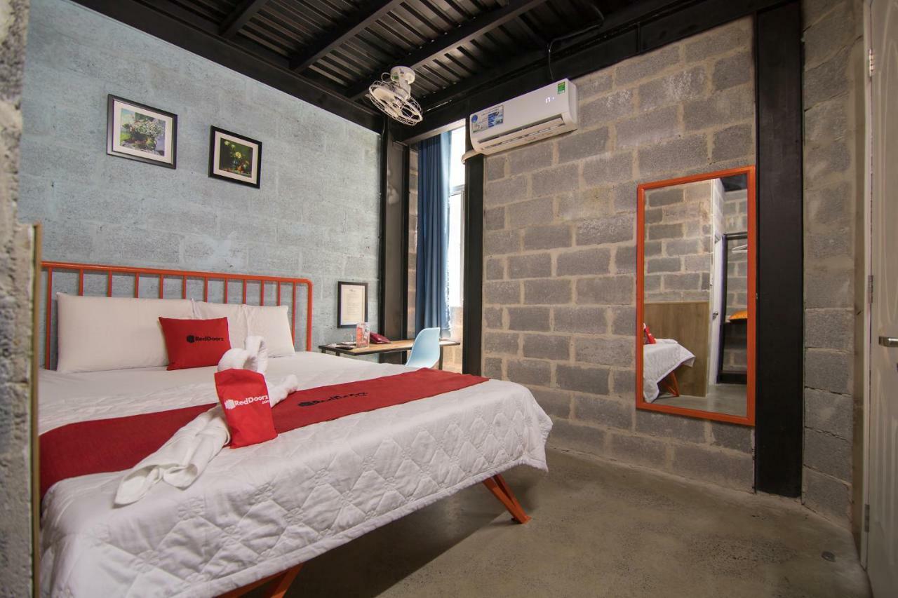 Reddoorz Plus @ Ung Van Khiem Street Cidade de Ho Chi Minh Exterior foto
